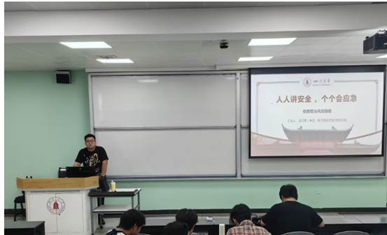 1111